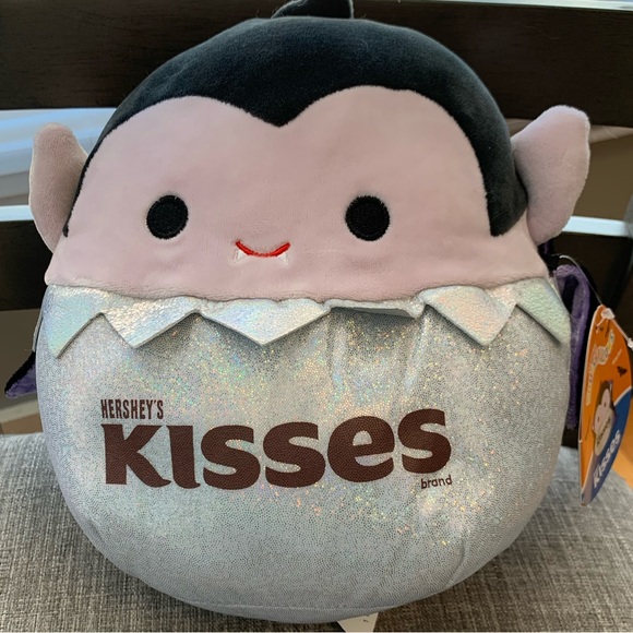 Squishmallow Hershey’s Kisses Waylee the Vampire plush - Picture 1 of 5